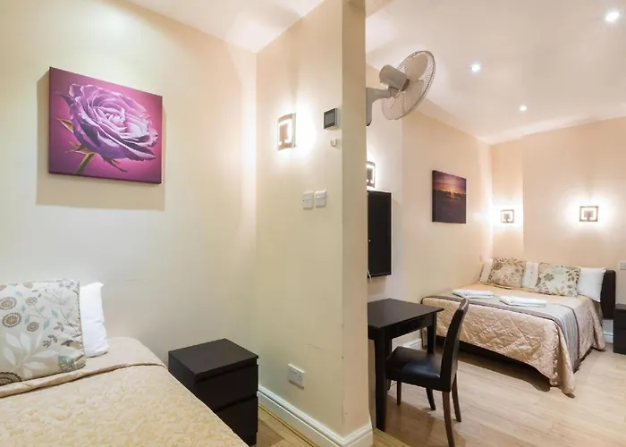 Notting Hill Gate Hotel