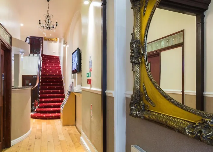 Notting Hill Gate Hotel