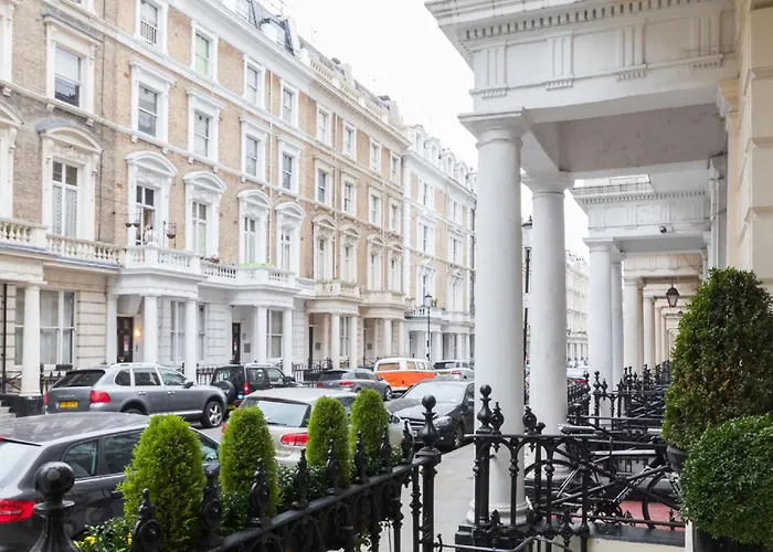 Notting Hill Gate Hotel